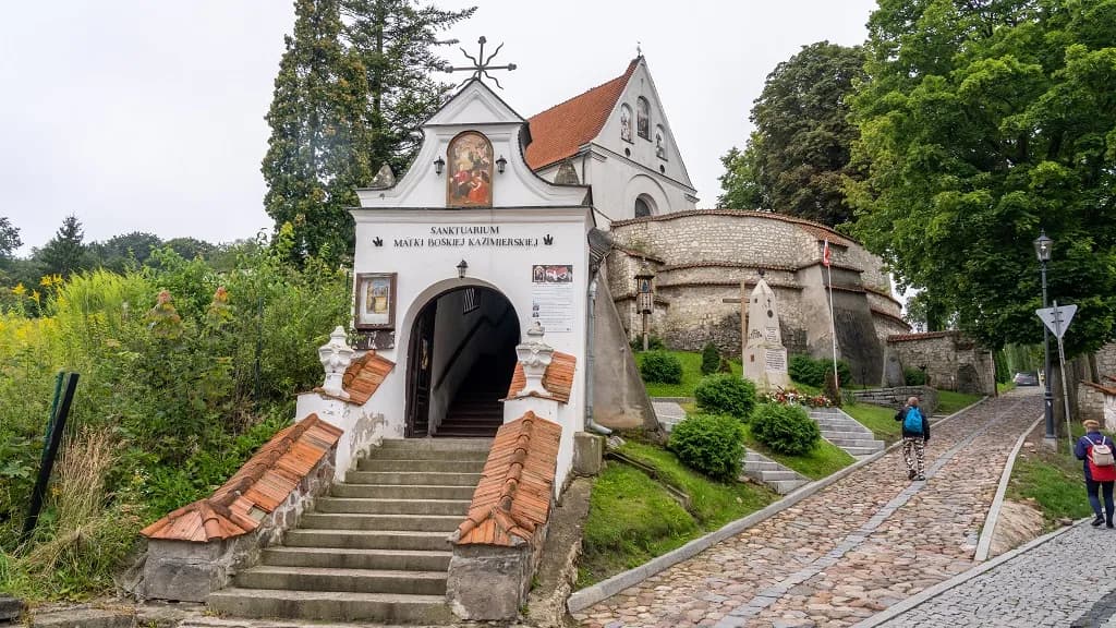 Atrakcje, które przyciągają turystów do Kazimierza Dolnego – co warto zobaczyć?