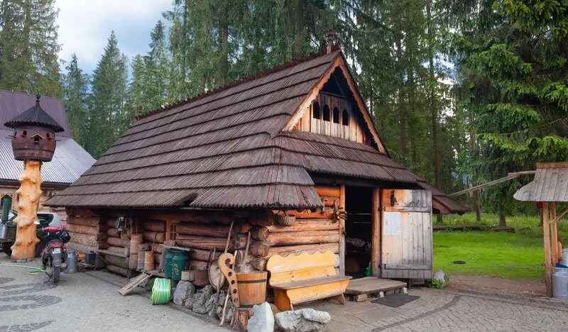 Bacówka Witów: poznaj tajemnice oscypków i lokalnych tradycji